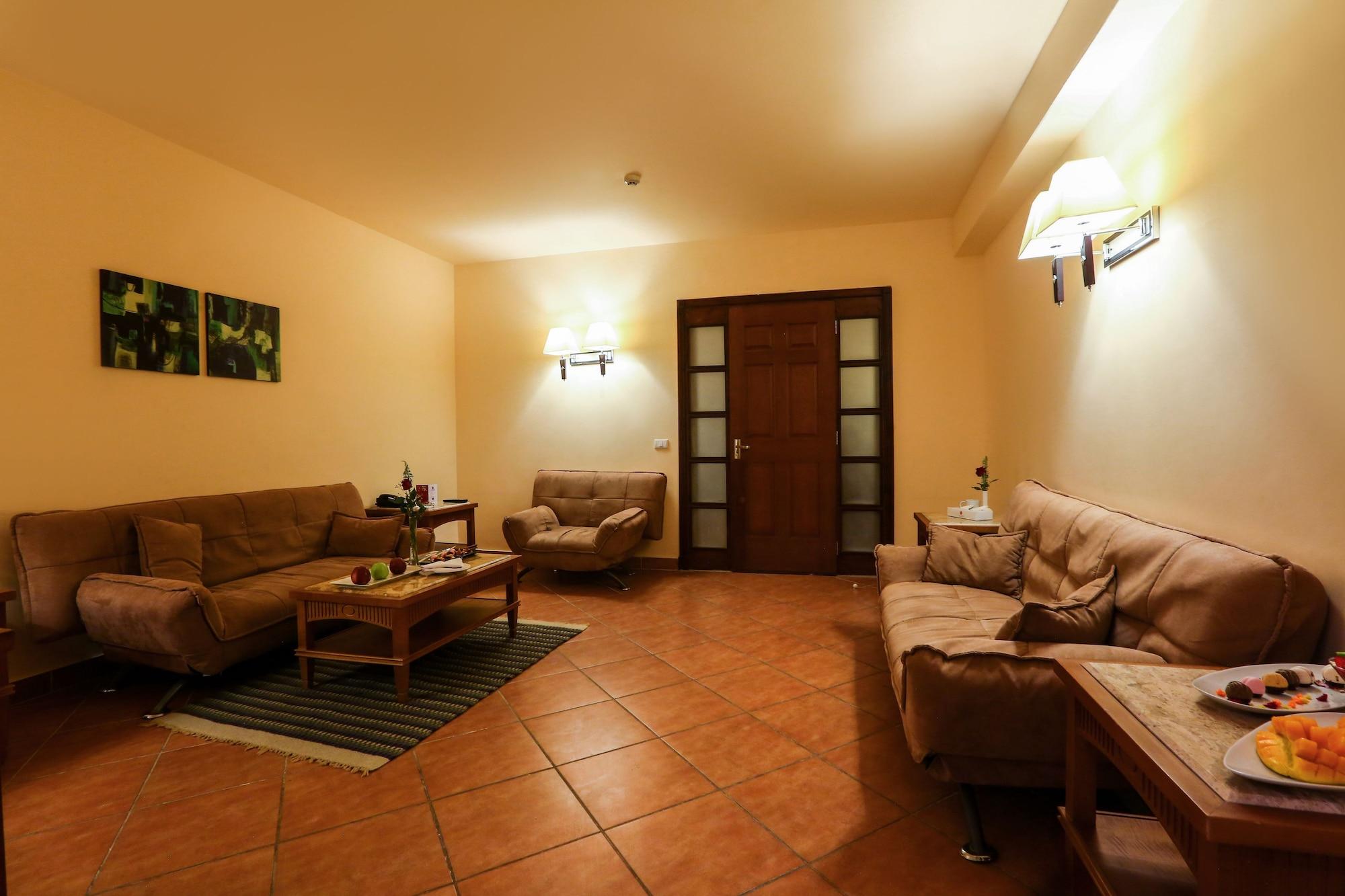 Charmillion Club Aquapark Hotel Шарм ел-Шейх Екстериор снимка A living room