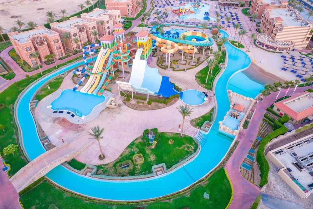 Charmillion Club Aquapark Hotel Шарм ел-Шейх Екстериор снимка Aerial view of the park